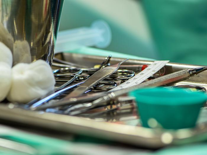 Chirurgisches Instrumentarium, Symbolbild Chirurgie